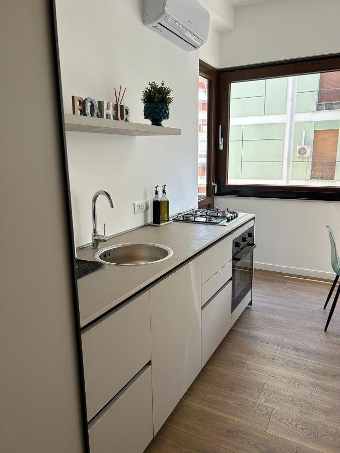 Spring Apartment *